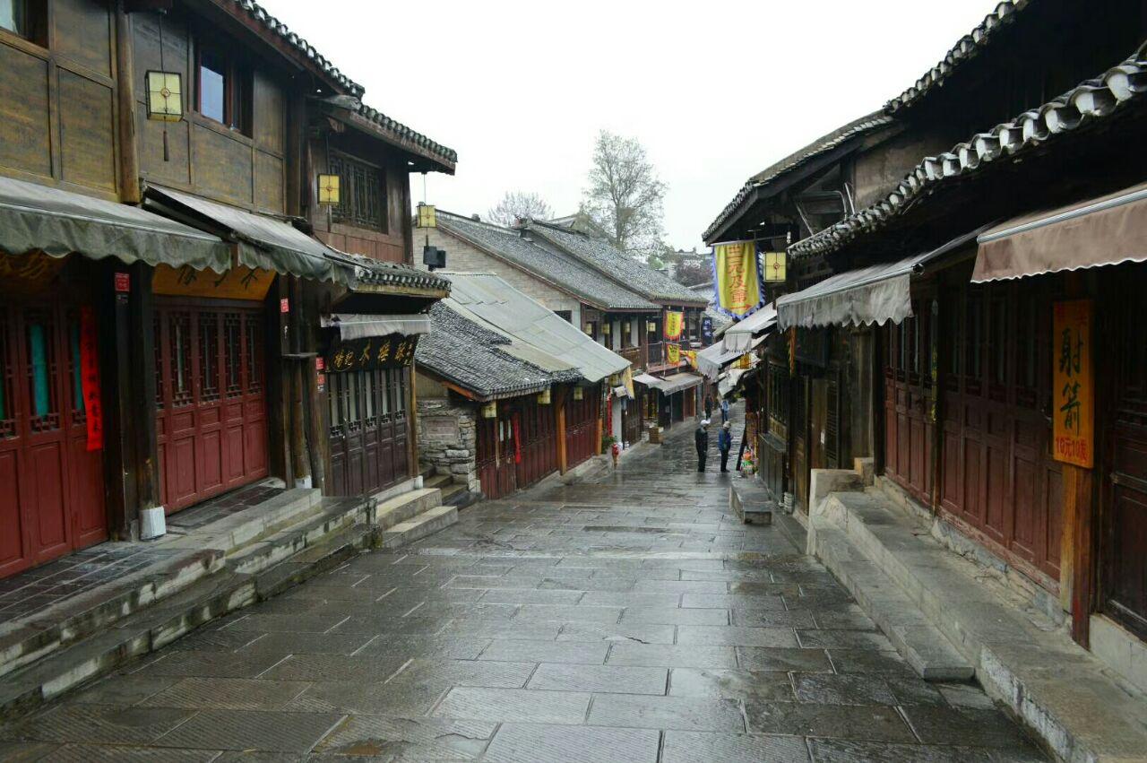 2024春节山东乡村文化旅游节丨“贴年画、过大年”文艺惠民活动走进崮山镇