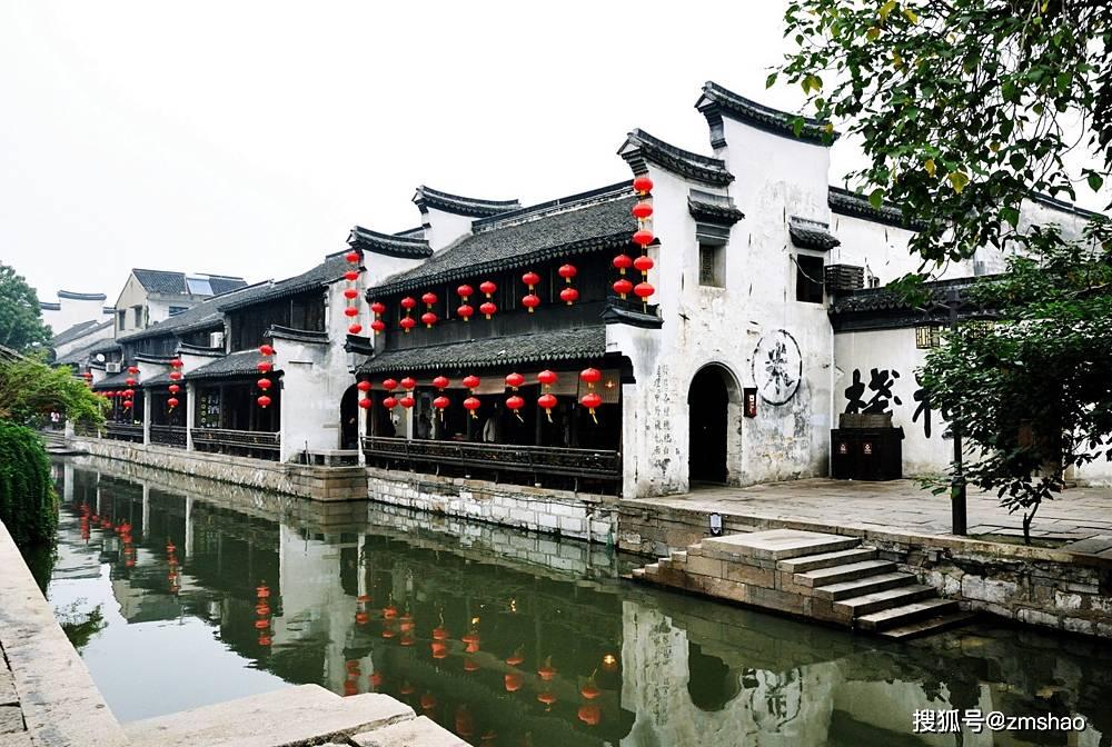 发现古老遗迹